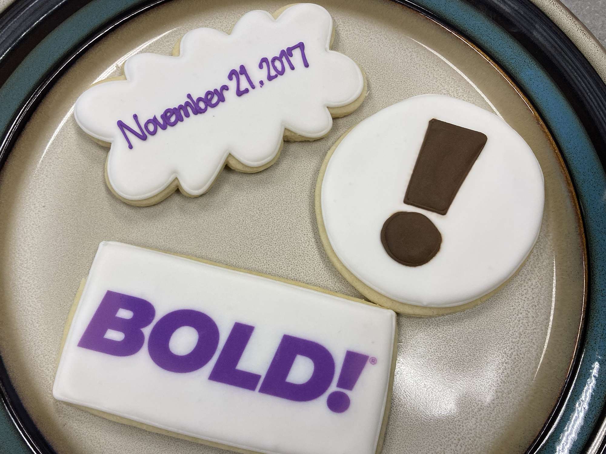 Cropped Bold 5 year Anniversary Cookies